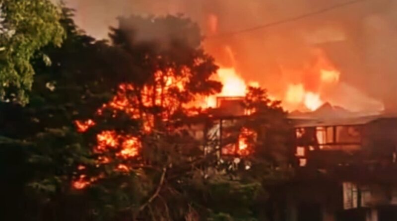Flames Ravage Kasauli’s Heritage Market, Shops Reduced to Ashes HIMACHAL HEADLINES