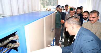Sukhu inspects geothermal-powered fruit drying unit at Tapri HIMACHAL HEADLINES