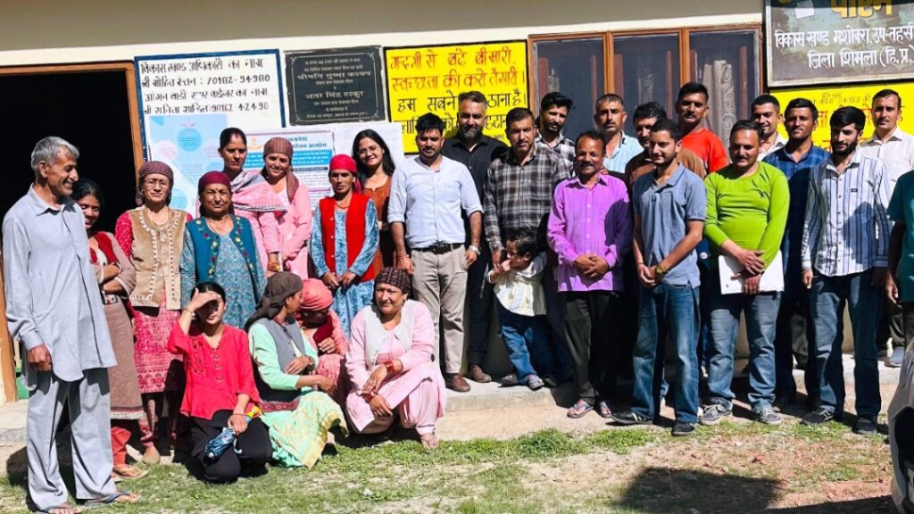 Information about health and maintenance of cattle was given to cattle rearers in Peeran HIMACHAL HEADLINES
