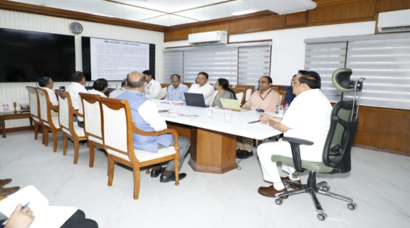 Secretary Jal Shakti highlights key issues and progress of PMKSY in state HIMACHAL HEADLINES