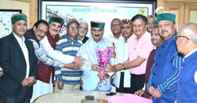 Delegation of HP Pensioner's Joint Action Committee calls on Sukhu HIMACHAL HEADLINES