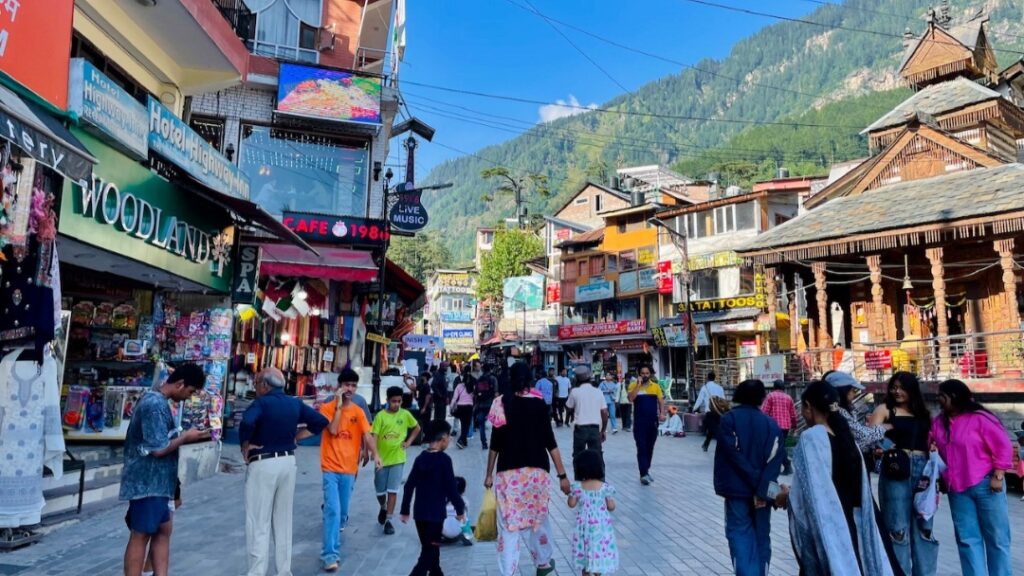 Summer Heat Turns the Spotlight on Himachal’s Hills, Tourism Sees a Welcome Uptick Summer Heat Turns the Spotlight on Himachal’s Hills, Tourism Sees a Welcome Uptick HIMACHAL HEADLINES