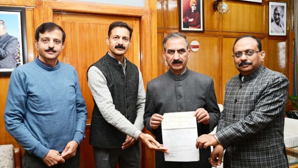 Rs. 73.92 lakh contributed towards Mukhya Mantri Sukh Ashray Kosh HIMACHAL HEADLINES