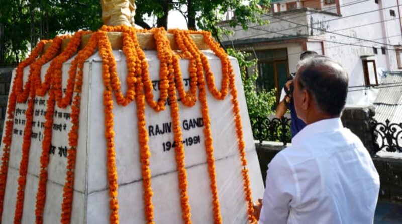 CM Sukhu pays tributes to Rajiv Gandhi on his death anniversary HIMACHAL HEADLINES