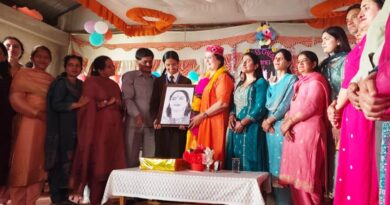 Rishi Chaitanya Ashram distributed free uniforms and shoes at Chiyog School HIMACHAL HEADLINES