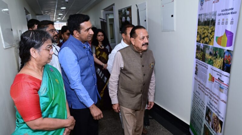 CSIR-IHBT Showcases Innovation and Impact During Ministerial Visit HIMACHAL HEADLINES