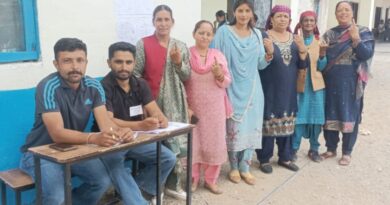 Dhali Panchayat, formed for the first time after independence, witnessed a festive atmosphere on polling day HIMACHAL HEADLINES