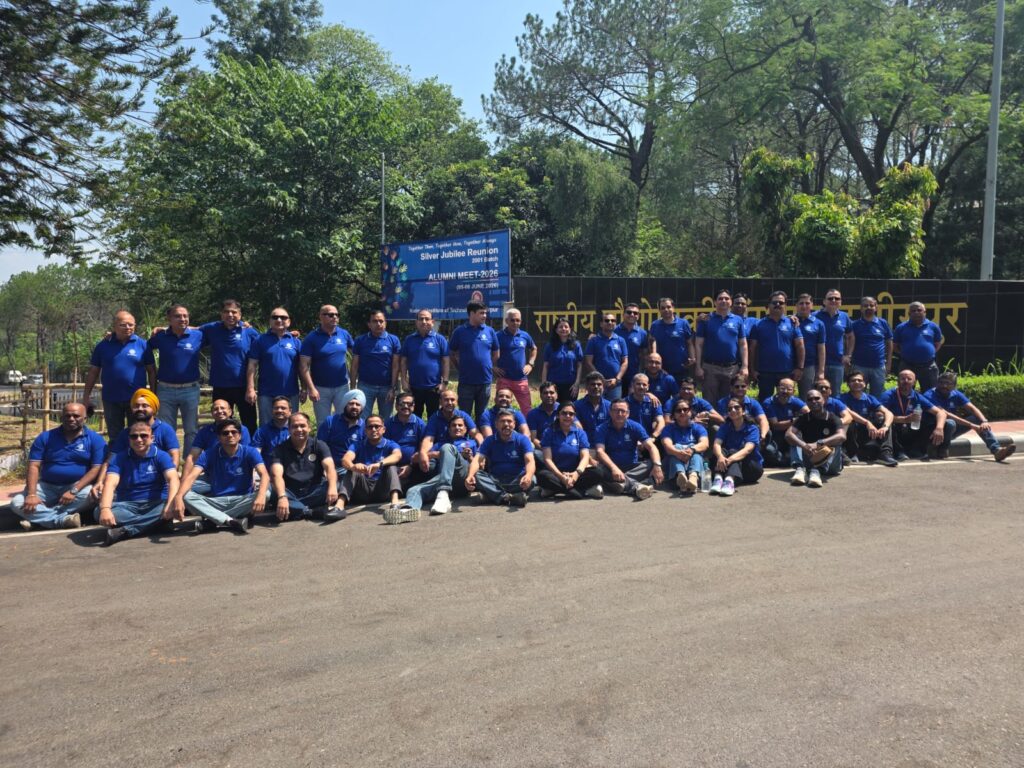 A Walk Down Memory Lane: NIT Hamirpur 2001 Batch Alumni Reunite for a Special Celebration HIMACHAL HEADLINES