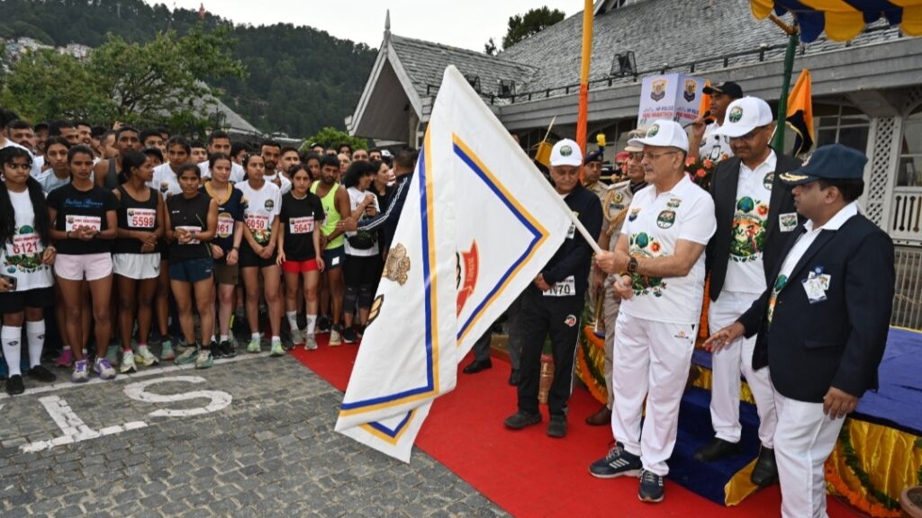 Governor Gupta flags off mini marathon on World Environment Day HIMACHAL HEADLINES