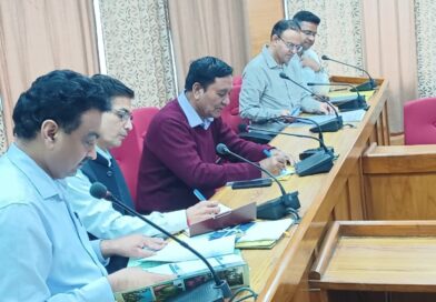 Horticulture Minister reviews progress of HPSHIVA Project