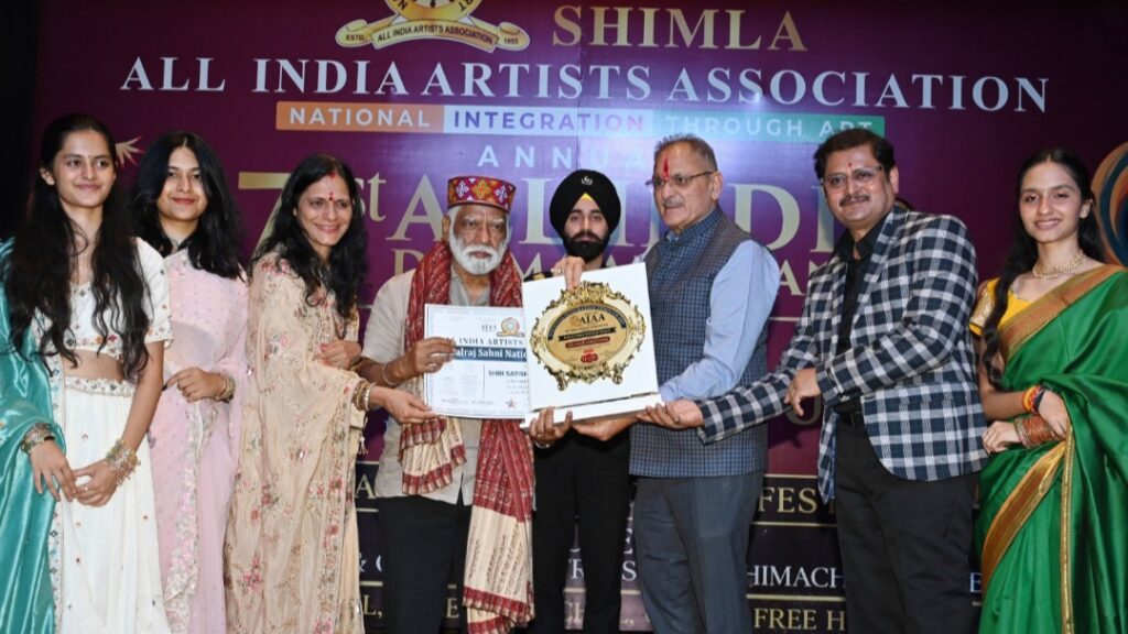 Governor presides over closing ceremony of All India Artists Association Governor presides over closing ceremony of All India Artists Association HIMACHAL HEADLINES