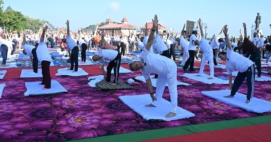 Governor Gupta leads International Yoga Day celebrations at historic Ridge HIMACHAL HEADLINES