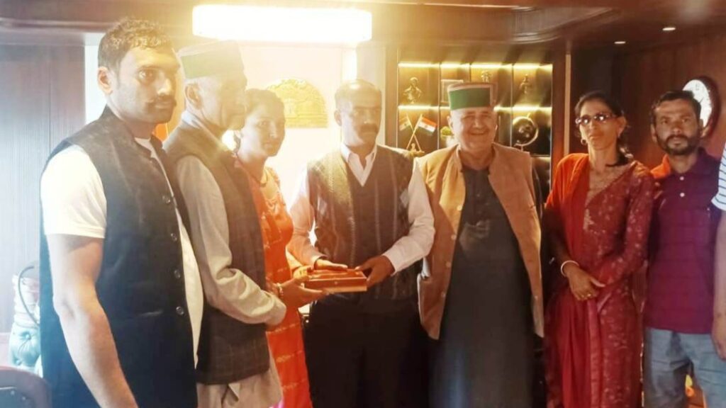 Panchayat representatives should rise above party politics and work for public welfare: Aniruddh HIMACHAL HEADLINES