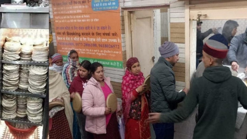 Langar Seva organised at IGMC Cancer Hospital on Rahul Gandhi's birthday HIMACHAL HEADLINES