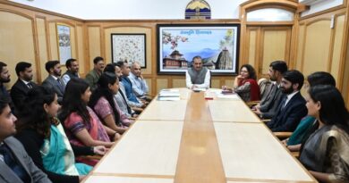  HAS  and Allied Services probationers call on Chief Minister HIMACHAL HEADLINES