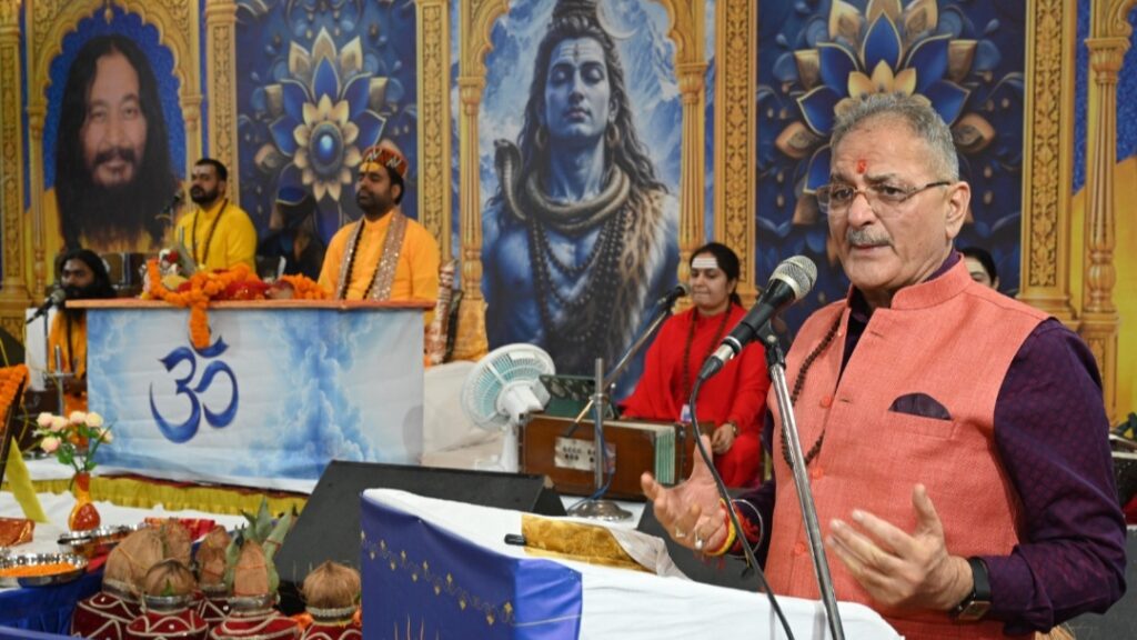 Vasudhaiva Kutumbakam is India's eternal message to the world: Governor HIMACHAL HEADLINES