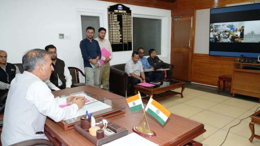 Sukhu inaugurates helicopter services connecting Kullu, Mandi and Chandigarh HIMACHAL HEADLINES