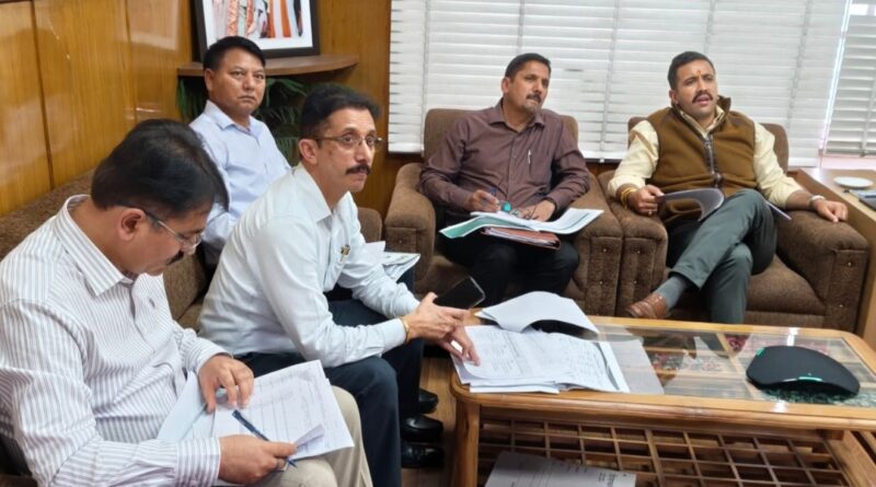 Around 15,500 workers and 1,156 machines deployed to tackle torrential rains: Vikramaditya Around 15,500 workers and 1,156 machines deployed to tackle torrential rains: Vikramaditya HIMACHAL HEADLINES