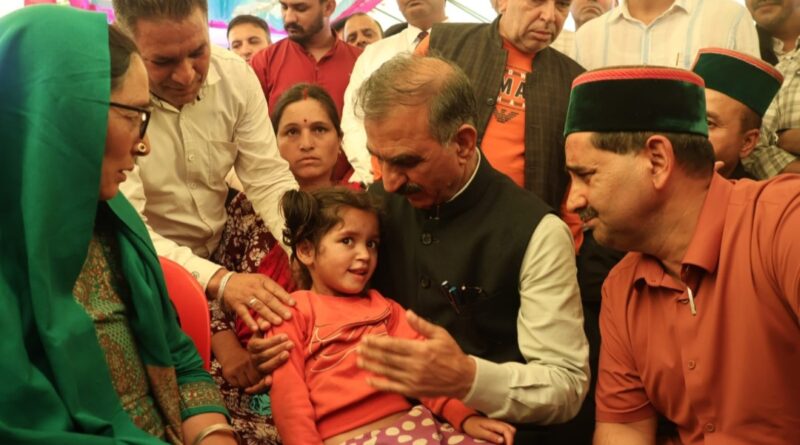 Sukhu announces Rs. 8.50 lakh financial assistance for homeless families in Boh area HIMACHAL HEADLINES