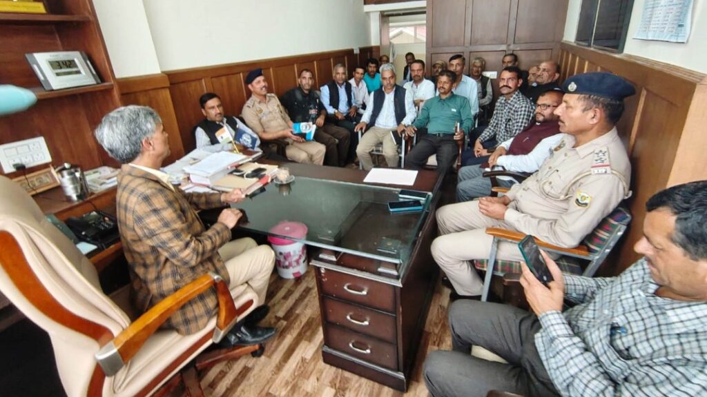 Awareness camps will be organised at the village level to give impetus to the drug-free Himachal campaign Awareness camps will be organised at the village level to give impetus to the drug-free Himachal campaign HIMACHAL HEADLINES