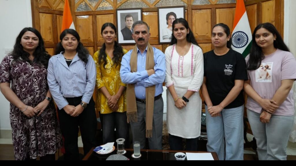 Sukhu interacts with HPU scholars and students from Nadaun HIMACHAL HEADLINES