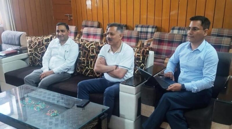 Technical Education Minister interacts with students on educational exposure visit to IIT Delhi Technical Education Minister interacts with students on educational exposure visit to IIT Delhi HIMACHAL HEADLINES