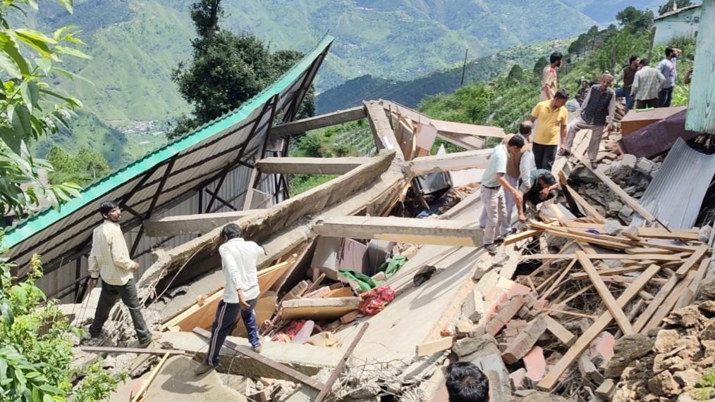 Two dead after two-storey house collapses in Rajgarh village HIMACHAL HEADLINES