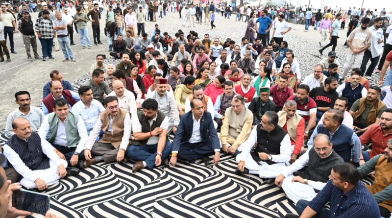 BJP counter-protest continued for an hour and a half at the Ridge ground