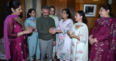 Governor and  CM felicitate people on occasion of Raksha Bandhan HIMACHAL HEADLINES