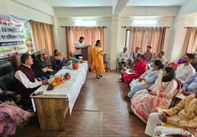 Nauni University Equips Farmers with Floriculture Skills for Income Generation