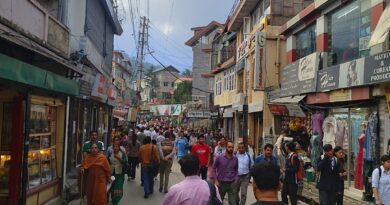 Residents Seek Continuation of Traffic Restrictions in Sanjauli Market HIMACHAL HEADLINES