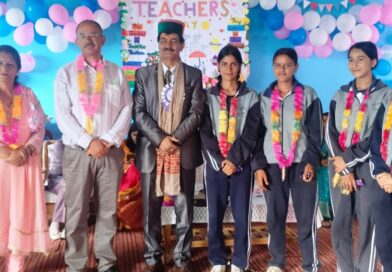 Girls of Chiyog School won trophies in Kabaddi and Thoda