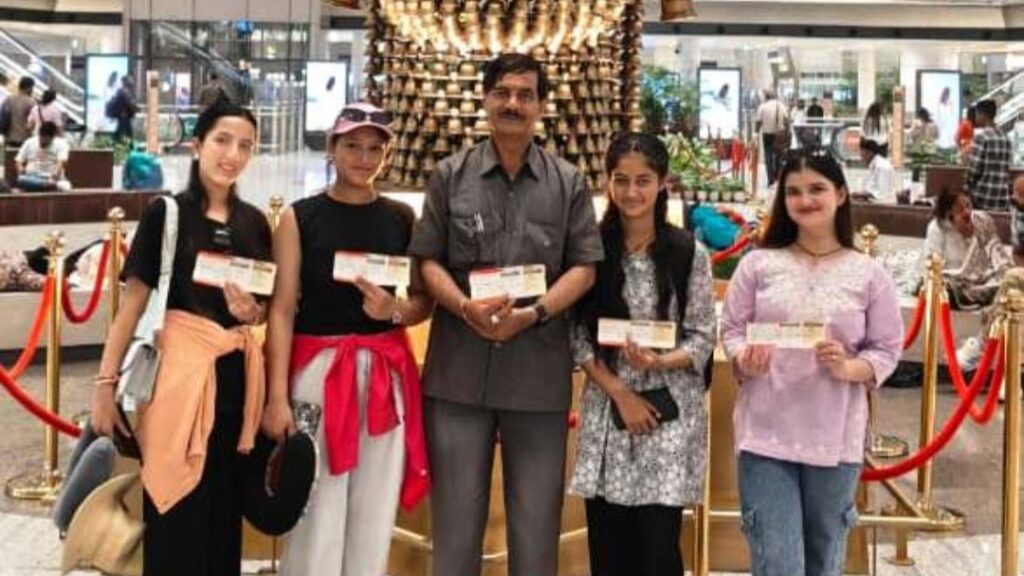 Hard work rewarded: Chiyog's brilliant students take an air tour of Jaipur HIMACHAL HEADLINES