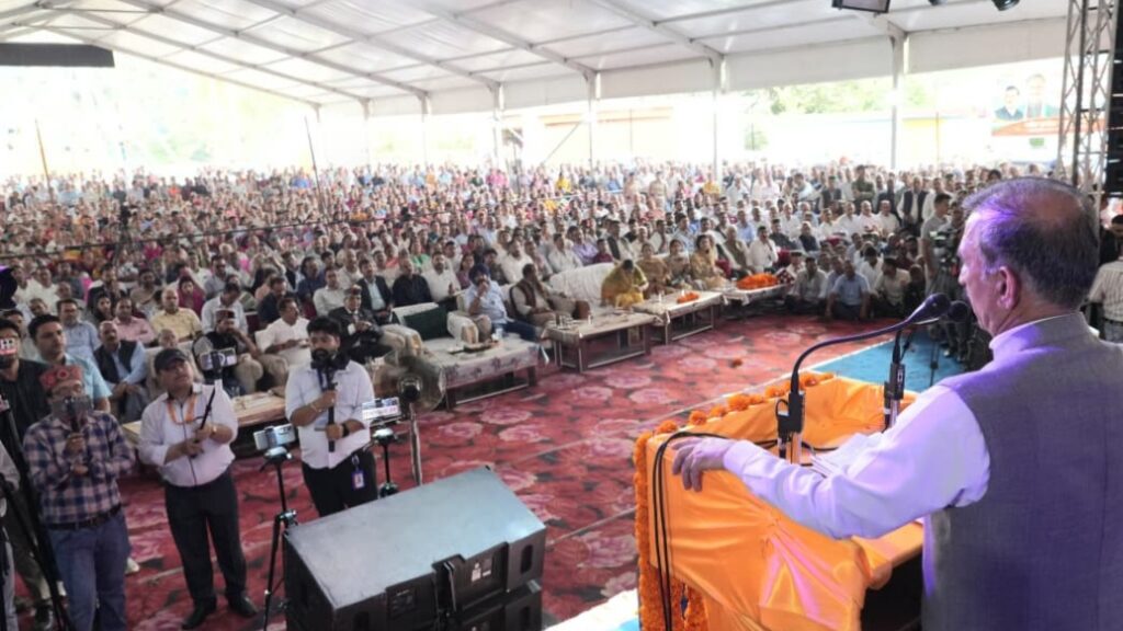 2,000 teachers to be appointed in CBSE schools within three months: Sukhu 2,000 teachers to be appointed in CBSE schools within three months: Sukhu HIMACHAL HEADLINES