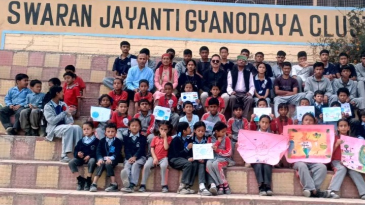 Cleaning of bushes and plastic waste during the cleanliness drive at Bharadia School