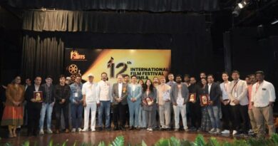 Governor Presents Awards to Winning Filmmakers at 12th International Film Festival of Shimla Governor Presents Awards to Winning Filmmakers at 12th International Film Festival of Shimla