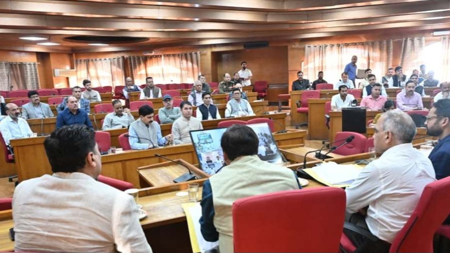 Chief Secretary reviews disaster loss assessment with IMCT Chief Secretary reviews disaster loss assessment with IMCT HIMACHAL HEADLINES