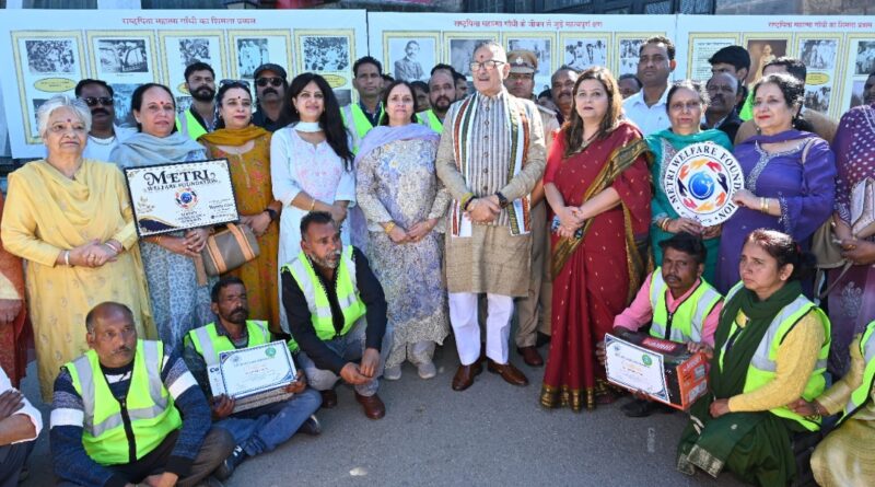 Governor pays tribute to Mahatma Gandhi and Lal Bahadur Shastri HIMACHAL HEADLINES