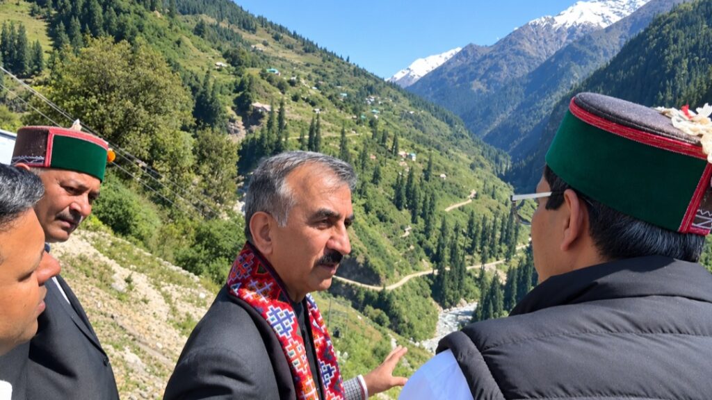 Sukhu directs to reopen Janglik Road within ten days HIMACHAL HEADLINES