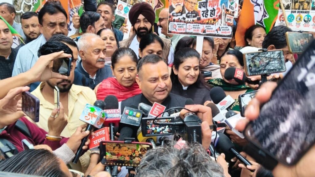 Vinay Kumar stated CEC Gyanesh Kumar has violated the country's Constitution and democracy Vinay Kumar stated CEC Gyanesh Kumar has violated the country's Constitution and democracy HIMACHAL HEADLINES