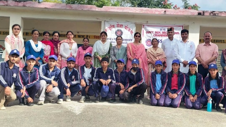 People set a unique example by constructing four rooms in Chambidhar School