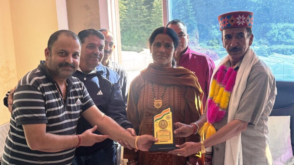 Company Commander Dinesh Thakur retired after 33 years of service Company Commander Dinesh Thakur retired after 33 years of service HIMACHAL HEADLINES